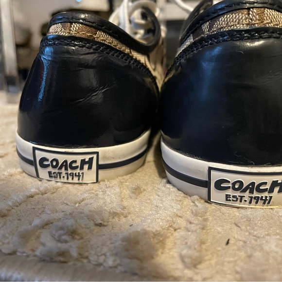 Coach Women’s Tan Sneakers Sz 10 - Picture 4 of 7